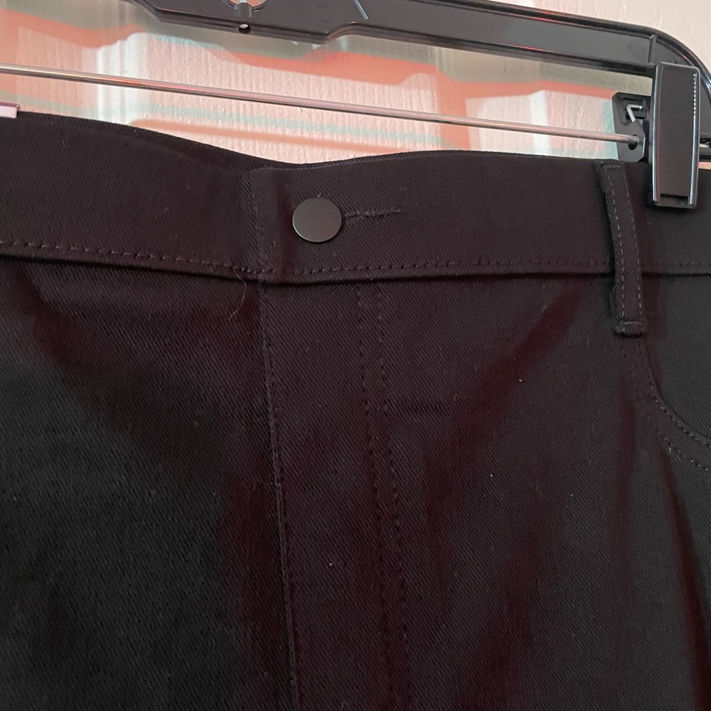 Time and Tru Women's High Rise Black Jeggings - Picture 5 of 7